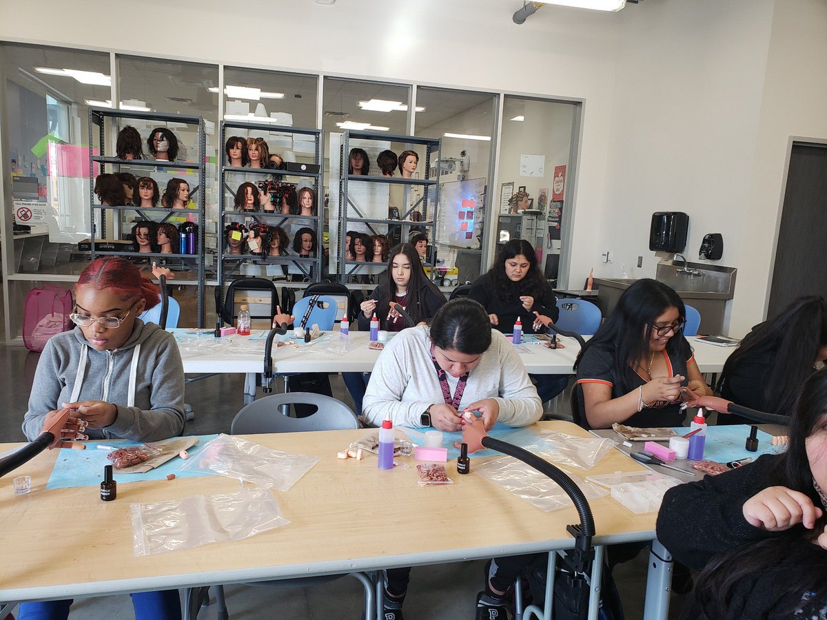 MilbyCosmoClips tweet media