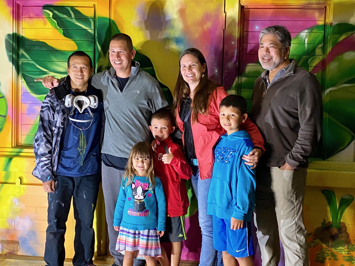 Matt Ho (@ckcasho) on Twitter photo Screening of "Mele Murals" <a href="/KaneoheEl/">Derek Minakami, NBCT</a> last night: Attendees had the opportunity to speak to artist Estria, & see his nearly completed mural. It's going to be inspiring when completed! Screening of "Mele Murals" <a href="/KaneoheEl/">Derek Minakami, NBCT</a> last night: Attendees had the opportunity to speak to artist Estria, & see his nearly completed mural. It's going to be inspiring when completed!