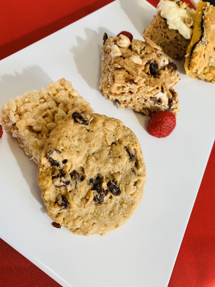 suudining's tweet image. Another day, another delicious lunch in the Thunderbird Dining Circle!