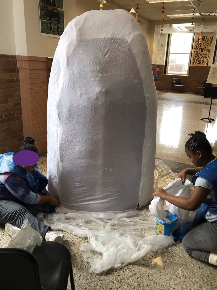 Amanda Thompson tweet media