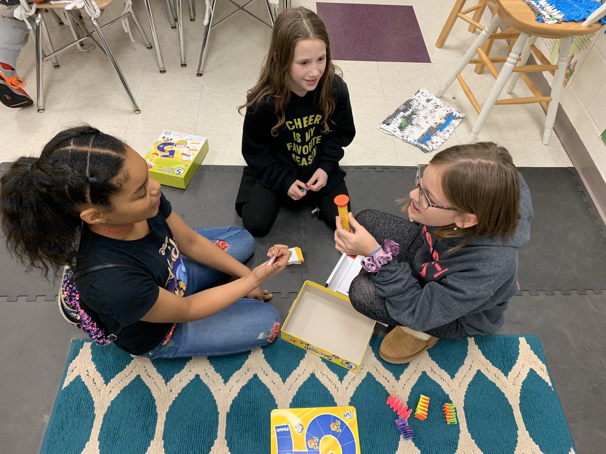 AmyHaraughty's tweet photo. 7th Period: Much earned “No Device” Game Day! Why? Excellent job on our Financial Literacy unit modules! Happy to report that no children suffered from lack of devices! 🤪#NRinspiregreat #Mavs #nodevice #gameday #explore5ss #financial #literacy #socialstudies #5thgrade https://t.co/dZAVstGEla