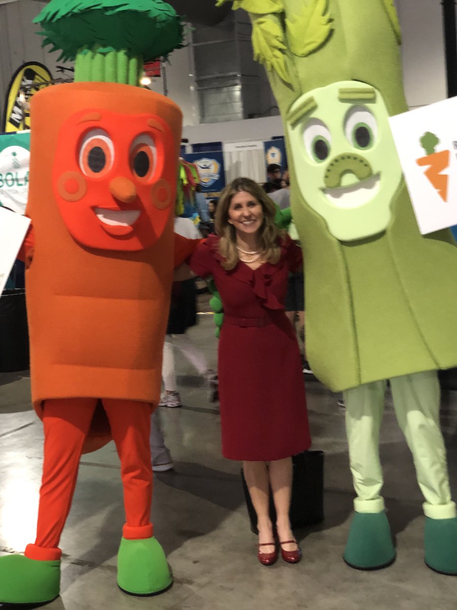 For #AHA #WearRedDay raising awareness of heart disease prevention in women and joined by veggie friends.