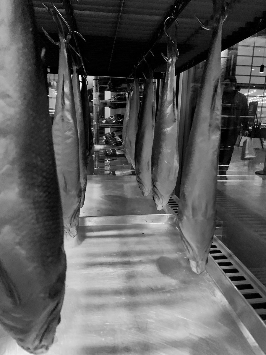 acorn_Denver's tweet photo. Trust the process.
.
.
.
#dryaged #branzino #dryagingfish #5280eats #foodporn #denversbest #top25 #bestindenver #woodfire #acorn #cheflife #rino #artsdistrict #farmtotable #wineanddine #diningout #coloradofarms #sourcelocal #cocktails #cooking https://t.co/CFcfeAgFUe