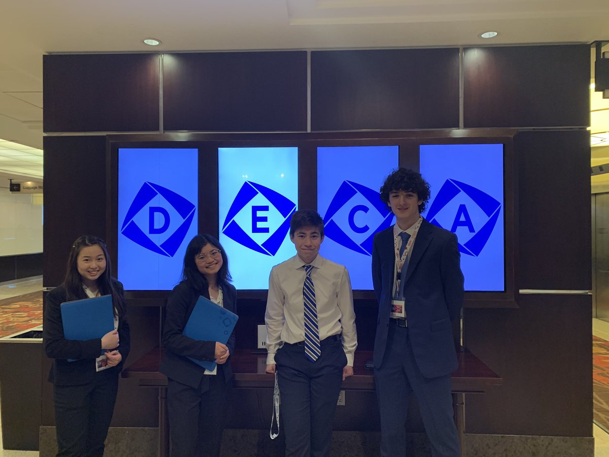 It’s an exciting start to DECA Provincials! Congratulations to our students who made it this far, we are so proud of you and our fingers are crossed for you! Good luck in your competitions this weekend! <a href="/SBA_DECA/">SBA DECA</a> @SBAtoday @DECAOntario #futureleaders