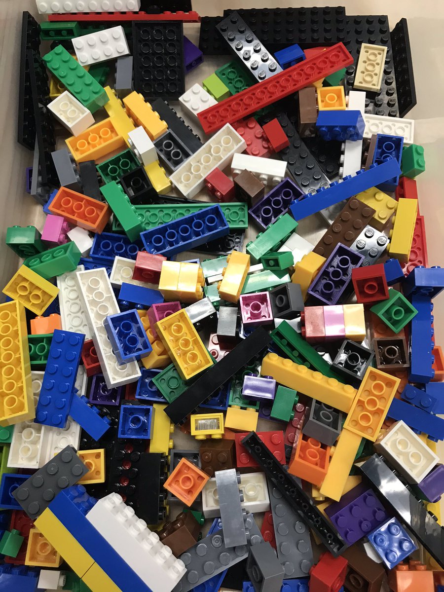 mrsdboyer's tweet photo. Gearing up for the 8th grade #LEGO challenge. They may be ready for #LEGOMastersFOX soon! #byrampride #byramstem #stem #getoutoftheirway #engineering #designthinking #ilovestem https://t.co/YX368UhYaa