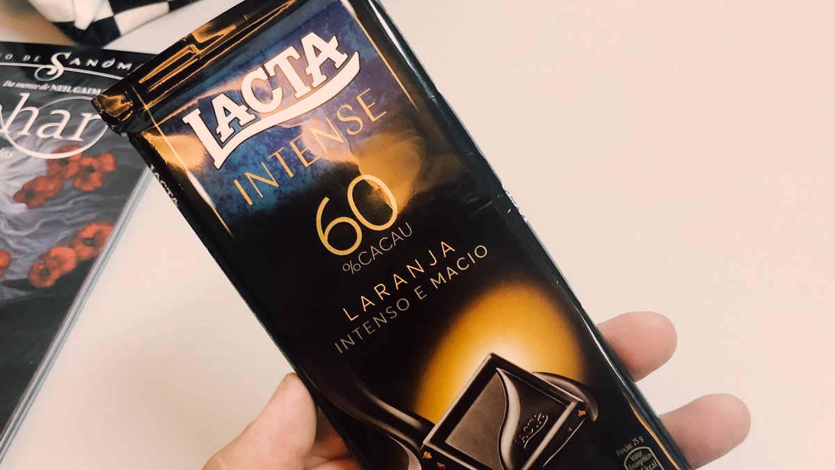 zartjr's tweet image. Estou viciado nessa nova linha de chocolates da @Lacta, principalmente nesse de laranja e no de café. ❤️ #IntenseExperience