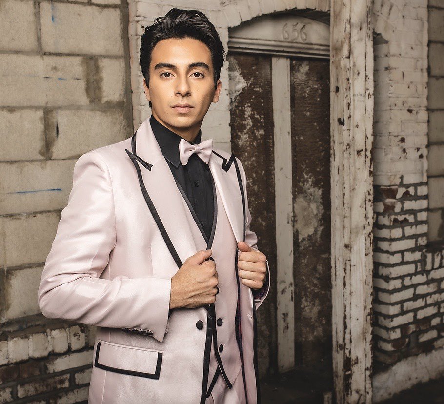 PBCollection's tweet image. This is so embarrassing, can’t believe jay-z was caught in an outfit so similar to ours 😳😳😳😳😳