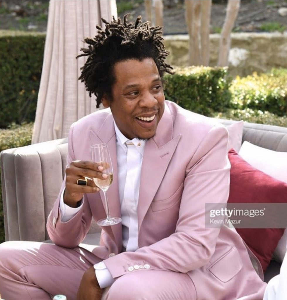 PBCollection's tweet image. This is so embarrassing, can’t believe jay-z was caught in an outfit so similar to ours 😳😳😳😳😳