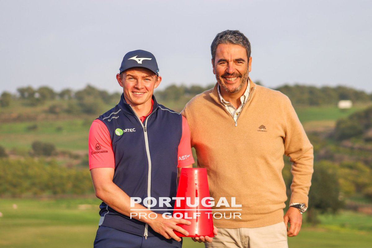 ScottGregory5's tweet photo. Really happy to get a win under my belt here at @PortugalProTour A great tour to help get the game into shape and it's awesome to get the win :) First outing with my @MizunoGolfEU driver too :D Thanks to my sponsors @MizunoGolfEU MTEC Walling, AirSeaTravel and @TitleistEurope https://t.co/OV2w9Lxpc4