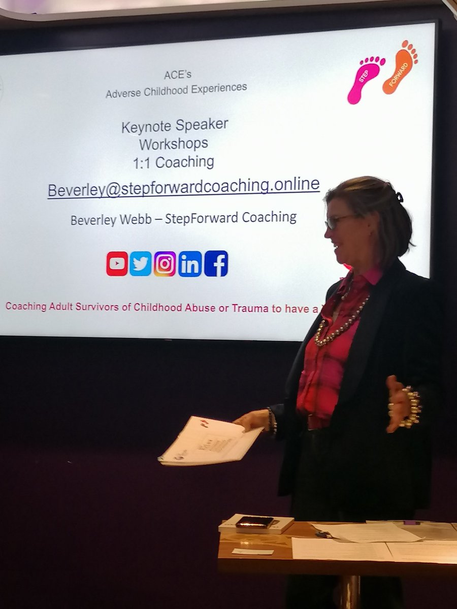 BobbVenessa's tweet photo. Mini presentations @VirginMoney Lounge Haymarket by @ChrisTuck_WWHF @BobbVenessa @MalakhZebulun @StepForward_me this evening.@SOB_Org @A2ndVoice #itsnotok2020 #abuse #siblingabuse #domesticabuse #womengroups #BAMEgirls #communities https://t.co/TcNScOkEVY