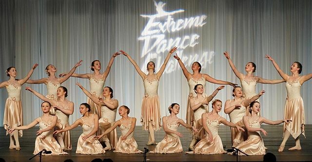 ExtremeDanceEDC's tweet photo. Happy Ballet Day! #balletday #extremedancechallenge #dance #ballet #dancecompetition #yycdance #calgarydance #reddeerdance #dancealberta 📸 @seidelstudiosphotography https://t.co/Wl1fM22h8w