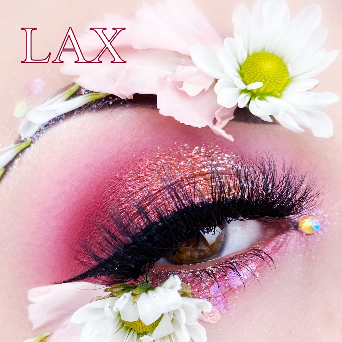 kearalachelle's tweet photo. My 4 favorite lashes from @DJ_GLAM_   Don’t forget I am hosting a giveaway for a free photoshoot! I’ll retweet it after this, lash photos like this can be yours for free! https://t.co/DjvDR2BBxZ