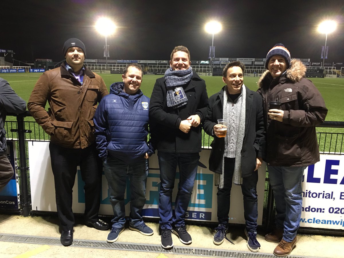 Donna_Lodge's tweet photo. The fan club have arrived ⁦@wilmingtonboys⁩ https://t.co/eO0g866EB6