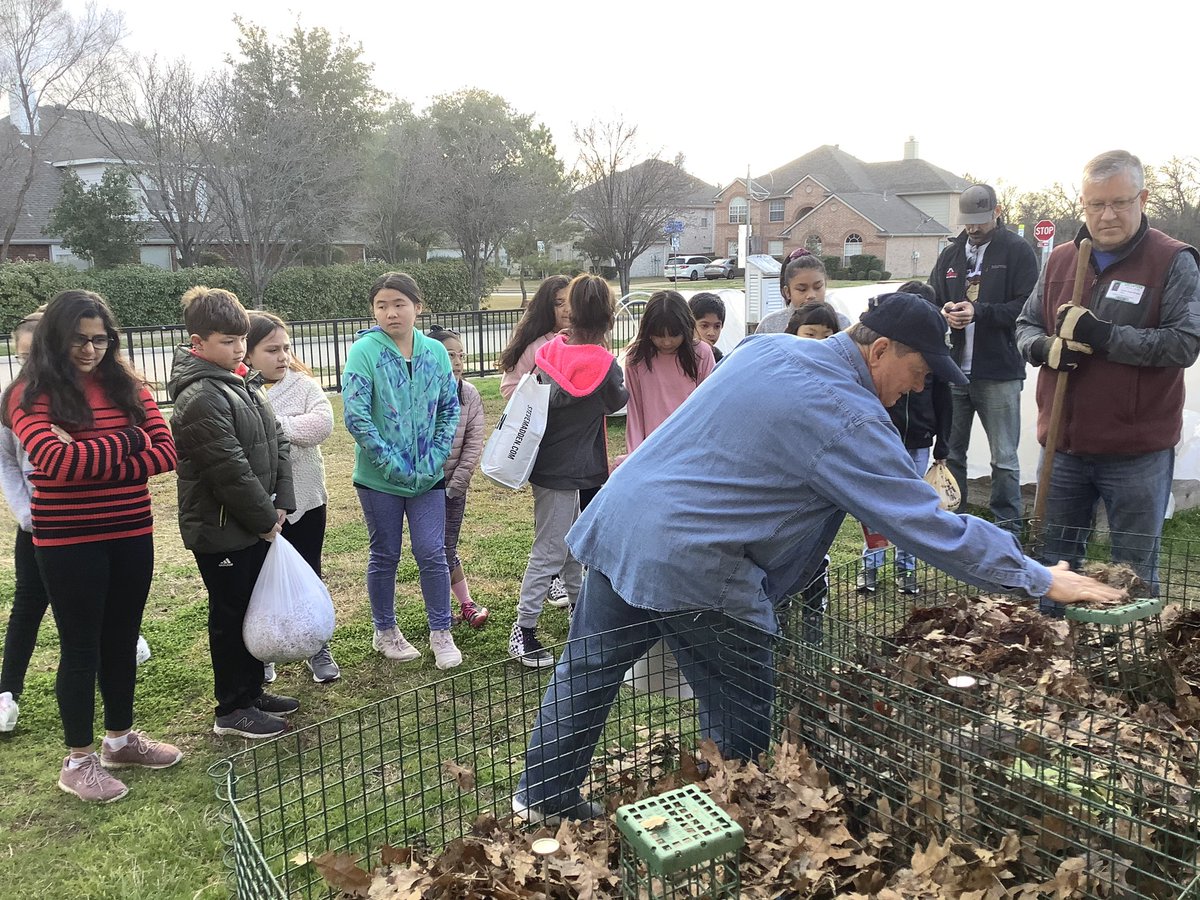 Awilkdce's tweet image. @DCEtrailblazers Trail Days Garden Club getting all the do’s and dont’s from Master Gardener Larry Thompson about composting. Getting a little help from our @DCEPTO Dad’s Club as well. It’s serious business. @kstruckDCE @BrownDCE