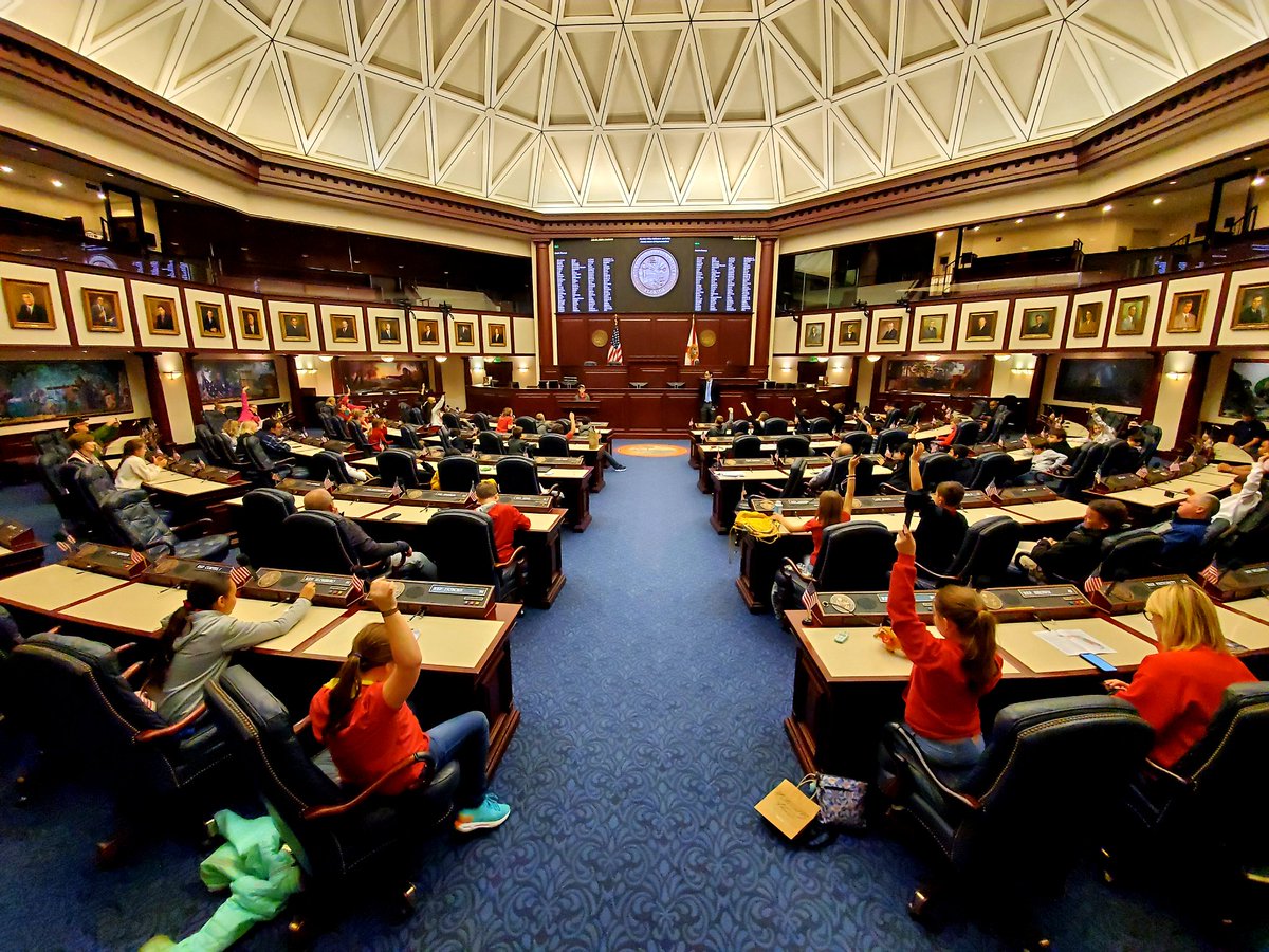 A great morning in Florida's Capitol! Students debated and voted on mock bills on the House floor, learning about our legislative process! #Tallahassee #lhpclassroom