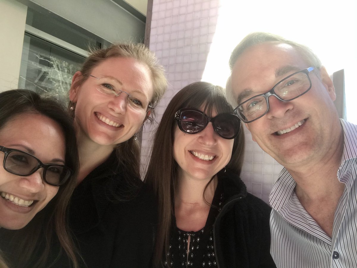 After a productive outdoors Fetal Division meeting, one must take a  #worklunch #selfie 4/6 members of the fetal imagers ⁦@TCHFetalCenter⁩