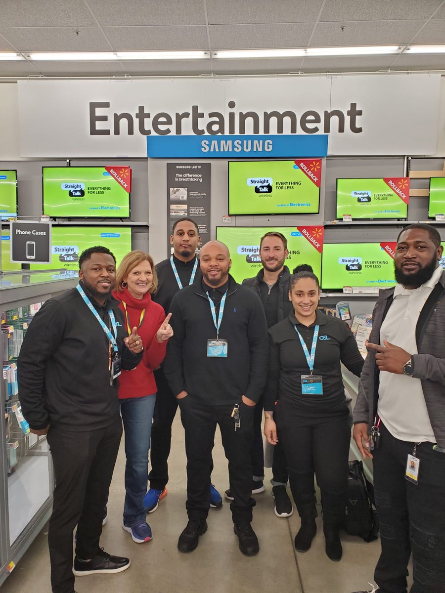 l_kobilarcsik's tweet photo. What an amazing visit with OSL team in Walpole and Aaron Lee!! Sharing some Network updates!! #knowledgeiskey to success 💪💪 @MPM_McD @RaymondKrozak @NE_NetworkInfo https://t.co/Xytbo8Dc5S