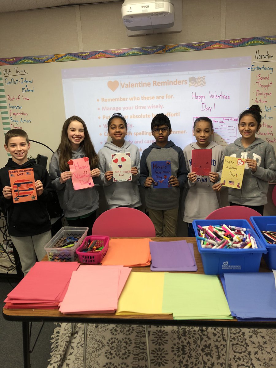 MrsThomasonCMS's tweet photo. Finished products for our valentines for veterans! #FridayVibes #ValentinesDay2020 #valentinesday #thankyou #appreciation #supportthetroop https://t.co/c5QJD5CUu6