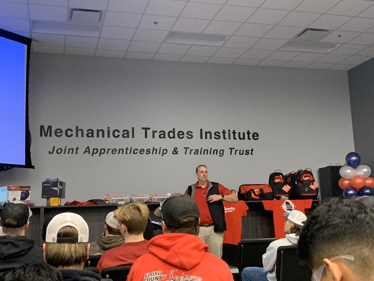 CHSCTAE's tweet photo. CHS students attended the Mechanical Trade Institute in Atlanta   To learn about apprenticeship programs in welding,HVAC, &amp; plumbing. Students met industry professionals &amp; learned about becoming an apprentice &amp; journeyman. @CHS_Warriors #chsctae #warriorsatwork #ctaemonth https://t.co/riO11MAhB9