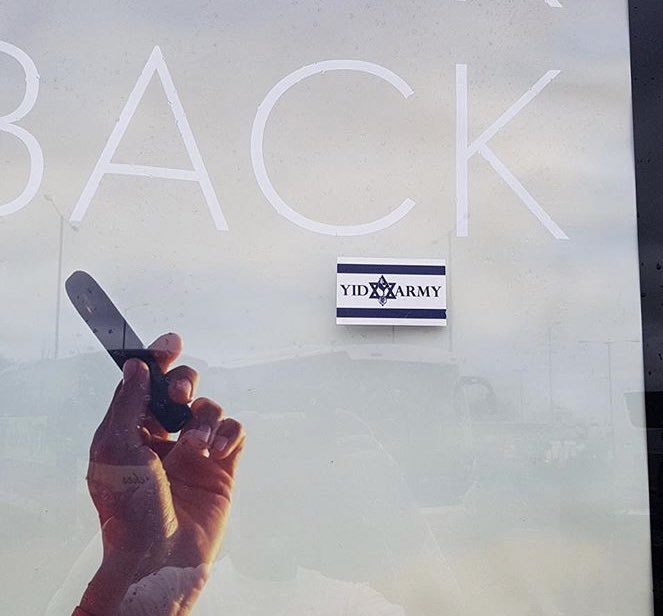 yiddostickers's tweet image. 