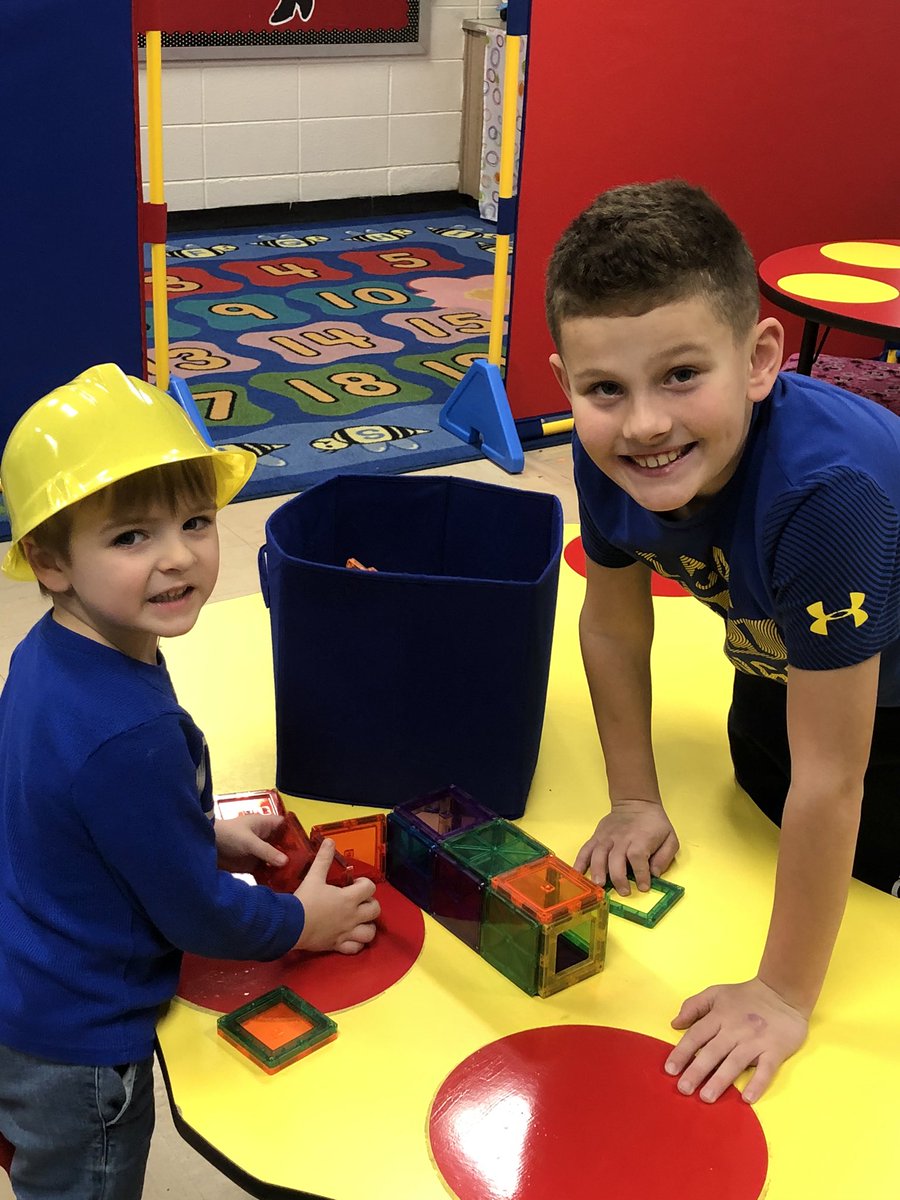 missavallone's tweet photo. We worked hard building our houses with the 3rd graders after reading The Three Little Pigs! @MrsMelick https://t.co/185vpOLjrf