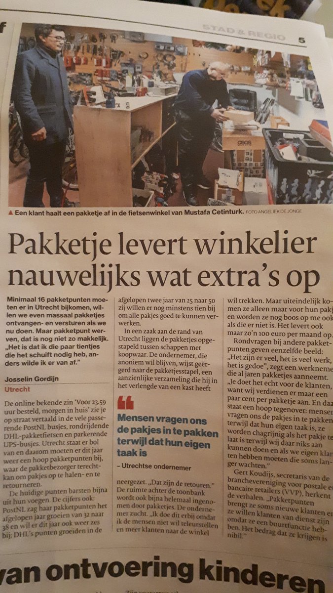 JeroenBoumanLog's tweet photo. de Last Mile van #ecommerce blijft lastig. Afhalen van een #pakketje bij een winkel is toch niet de beste oplossing. Zou jij voor €100 per maand dergelijke afhaaldienst willen bieden?  #dtv . zie @ADnl https://t.co/YfrGQml4bw