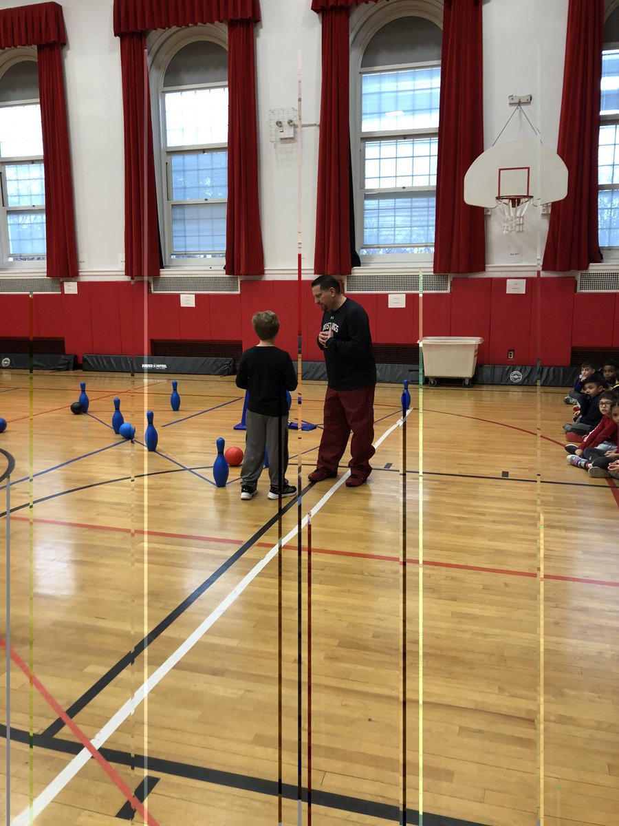 MrsRodr1guez's tweet image. This is #nloeh29. PE teacher was really fun for half a day!