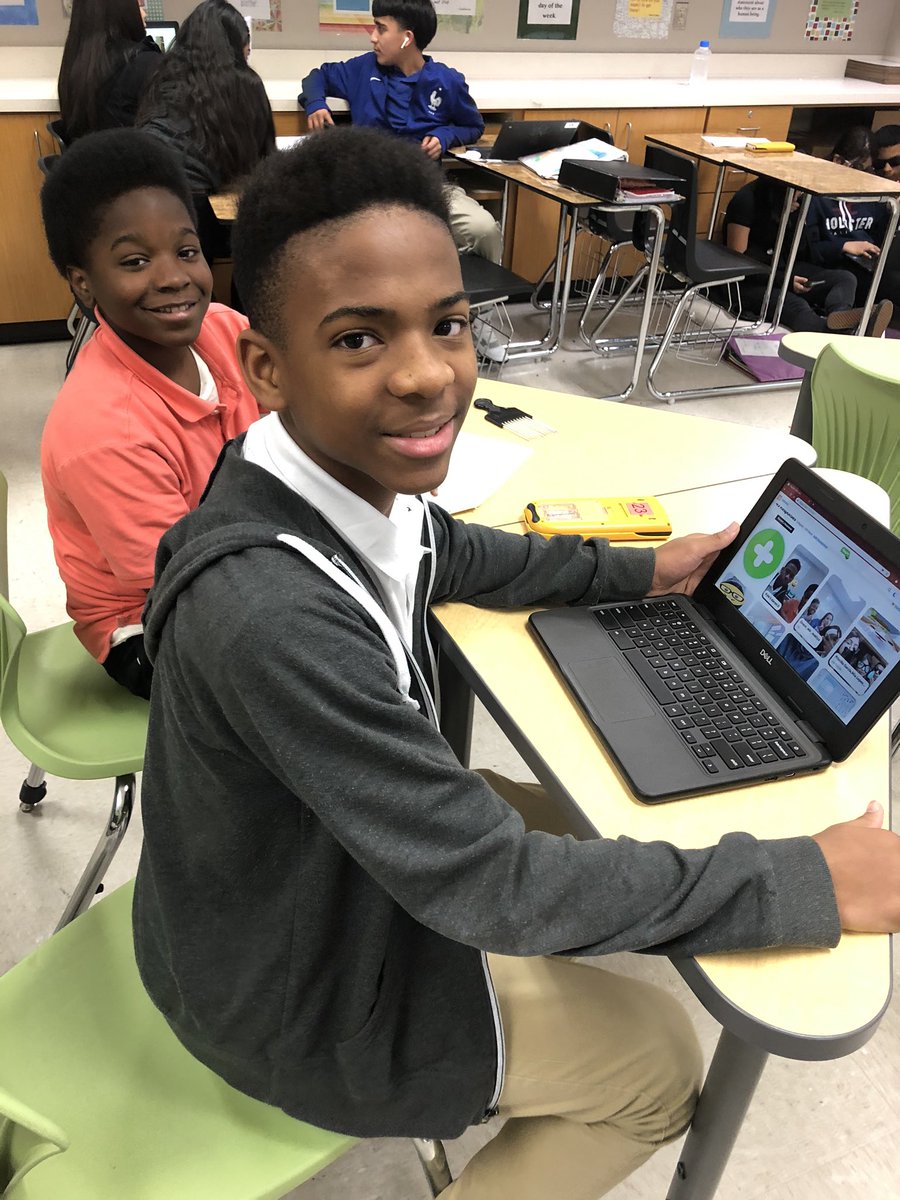 Elizabeth Mickelson tweet media