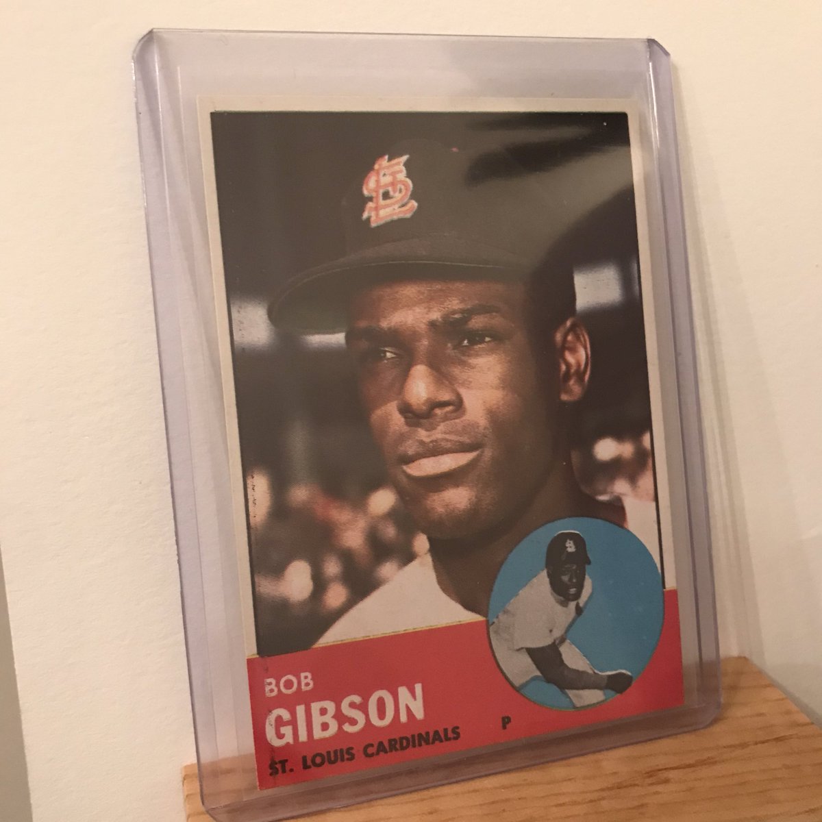 NotMrMoon's tweet photo. Who’s excited for spring training?Comment below! 

Oh and here is Bob Gibson. #WhatACard https://t.co/4KbtjkZMQ2