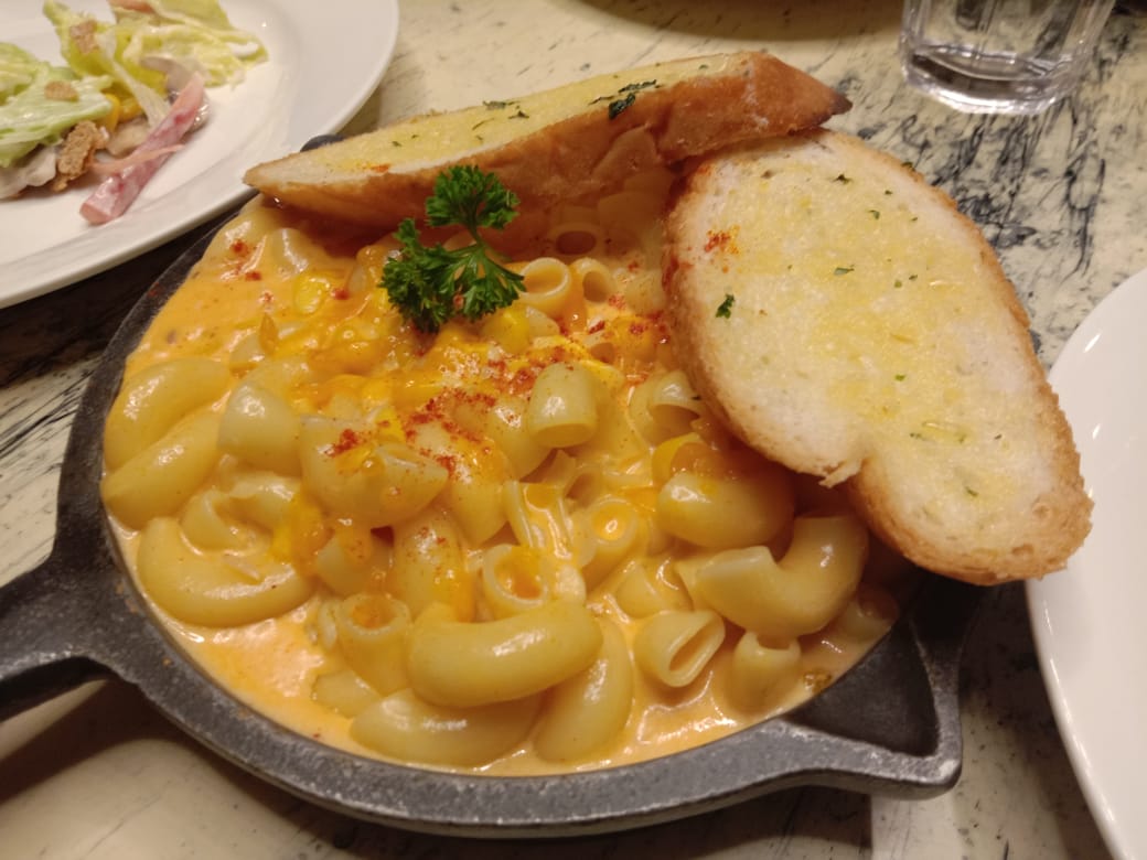 PuneFoodSpot's tweet image. Amazing macaroni pasta @mocha_pune @PuneFoodSpot @PuneFoodAlerts @FoodAddaIndia @dessertnsnacks @INDIAFOODMUSIC