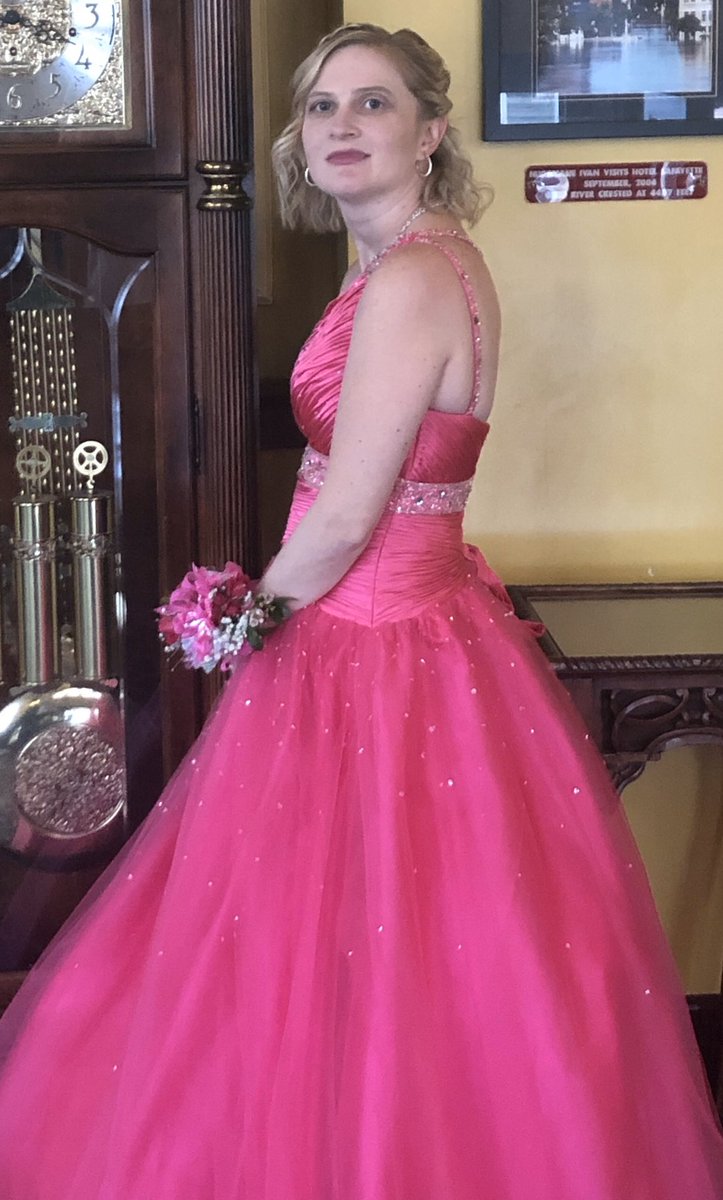hinzman_luke's tweet photo. My beautiful Megan at Tim Tebows Night to Shine in Porterfield,  Ohio! https://t.co/7MVpsGPyTf