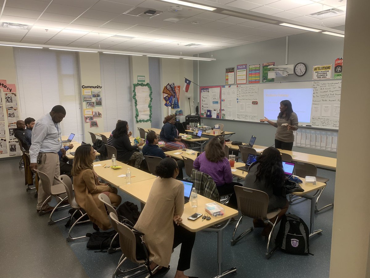 treasure_trove8's tweet photo. @DallasCentralHS held our Power Pathways this week. Thanks to our teachers, CICs, and APs that attended! @cwright375 @ILCsDallasISD @LEAD_DallasISD https://t.co/kbVORE2svu