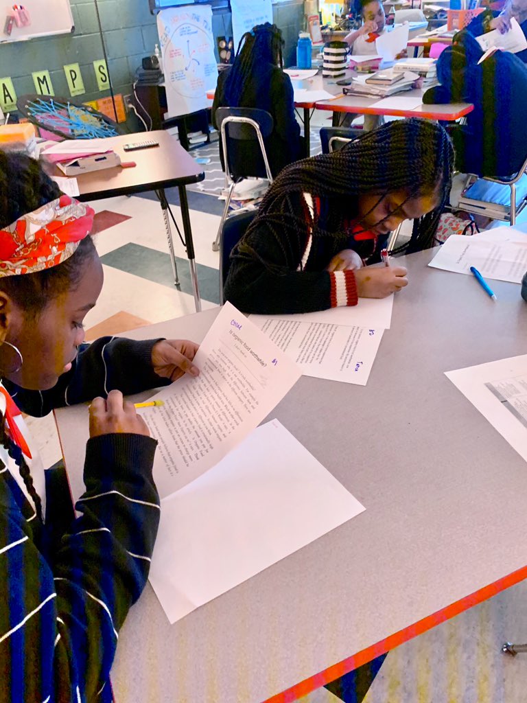 Melissa Moran tweet media