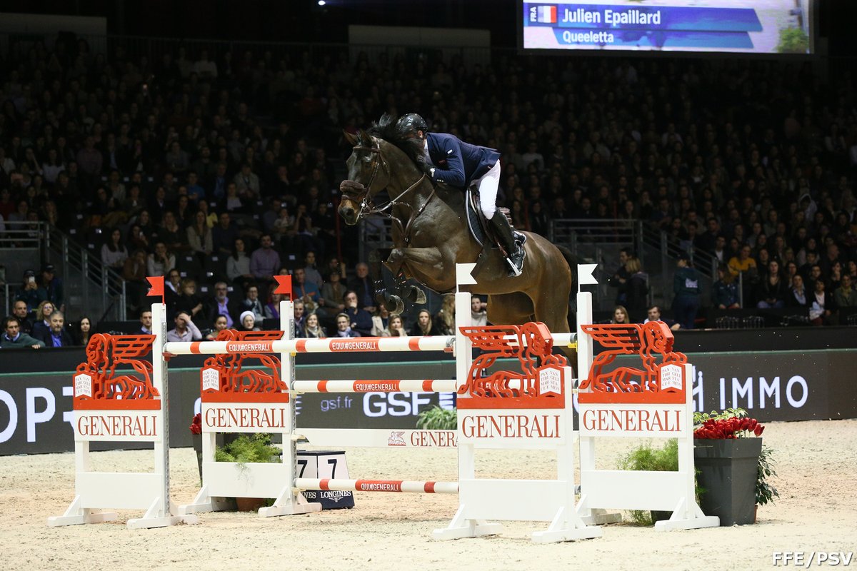 FRA_Equitation's tweet image. Les Français étaient à l'honneur au @JumpingBordeaux avec les victoires de @Marc_Dilasser et Cliffton*Belesbat dans l'épreuve d'ouverture et celle de Julien Epaillard avec Queeletta dans le prix FFE Generali sous les yeux du champion de basket @theborisdiaw. 🏆🇫🇷🐴©FFE/PSV