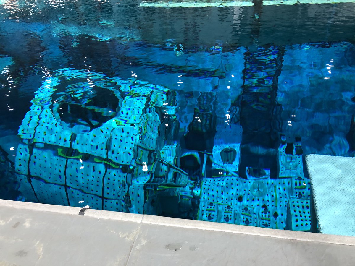 favor_mrs's tweet image. Went on awesome tour of NBL, Mission Control and Mockup facility. Tour was given by parent of former student at school in Italy. #DoDEAproud #Teach4DoDEA #SEEC2020 @SpaceCenterHou @CougarCub1VES @DoDEA_Europe