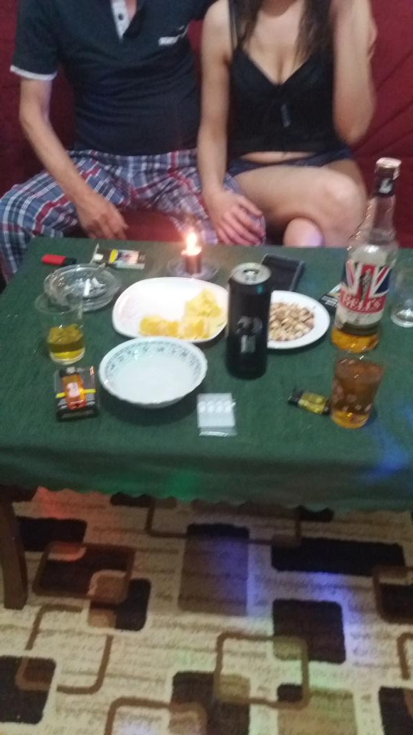 Bu geceki misafirliginden dolayı koray beye teşekkür