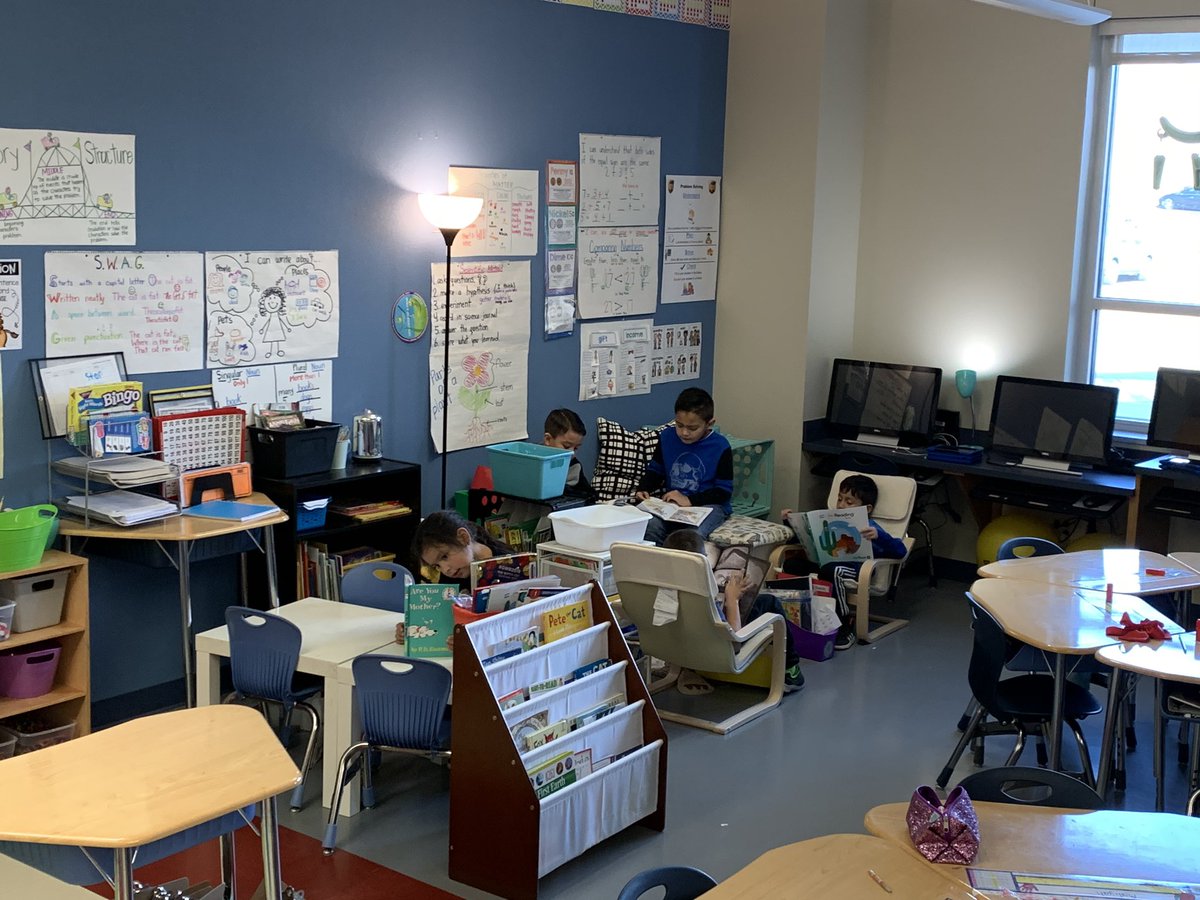 MrsBalster's tweet photo. Independent reading 😍#ceroars #allstudentsengaged #fabulousfirsties #growingreaders https://t.co/rN6pjpn9w0