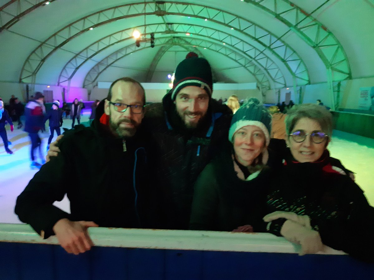 Même les profs ont patiné ⛸️⛸️⛸️⛸️⛸️