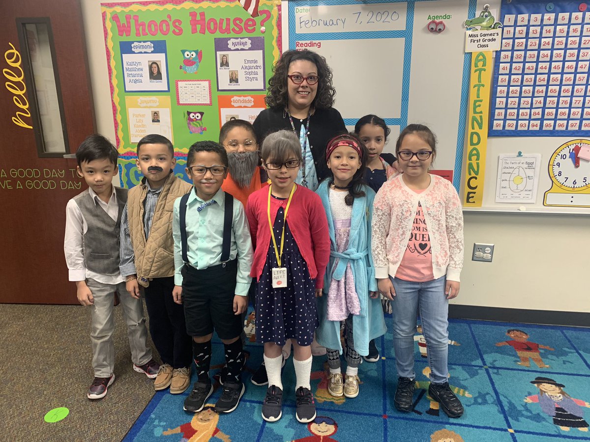 AEScounselor's tweet photo. We are 100 days smarter in first grade!! @AndersonGators @AEScounselor @SpringISD https://t.co/LZNVfpw91a