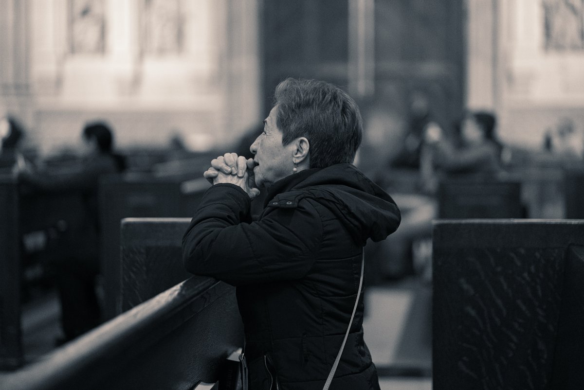 'Our prayers may be awkward. Our attempts may be feeble. But since the power of prayer is in the one who hears it and not in the one who says it, our prayers do make a difference.' #maxlucado #quotestoliveby  #StPatricksCathedral #bnwphotography #photography