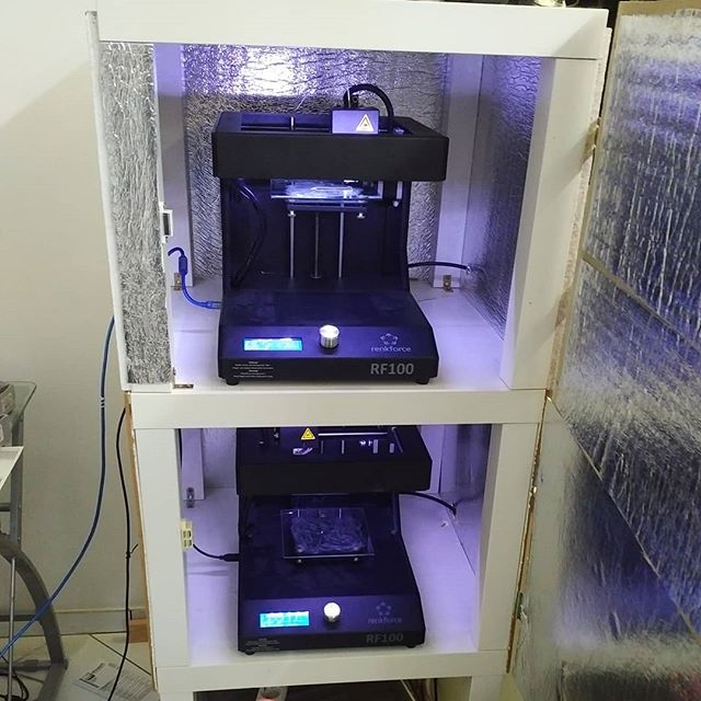 tamhanna's tweet image. #usbprinting is not well-suited for #seriesproduction. I am currently running some experiments with #ultimakercura and my two #renkforcerf100 #3dprinters - sadly, the #cura can only control one #3dprinter at one time. #sdcardprinting is definitely on…

📸 instagram.com/p/B8SFsCjJaVV/