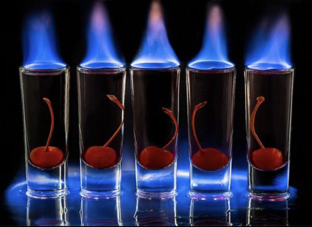 ShowoffByDesign's tweet photo. Great Weekend Everyone! π Stay Warm... π₯ Love, Jody #ShowoffByDesign #NewYork #NYC #LongIsland @StirMixxalot @JaiManny @BryanCarte @LoriMoreno @suziday123 @pismoeyedoc @agent_it @DeathByLipstik @HighheelsDes @JohnLukeNYC @BrookeLewisLA @Jake0458 @byH_Leitenbauer https://t.co/I4WjGL3s1P