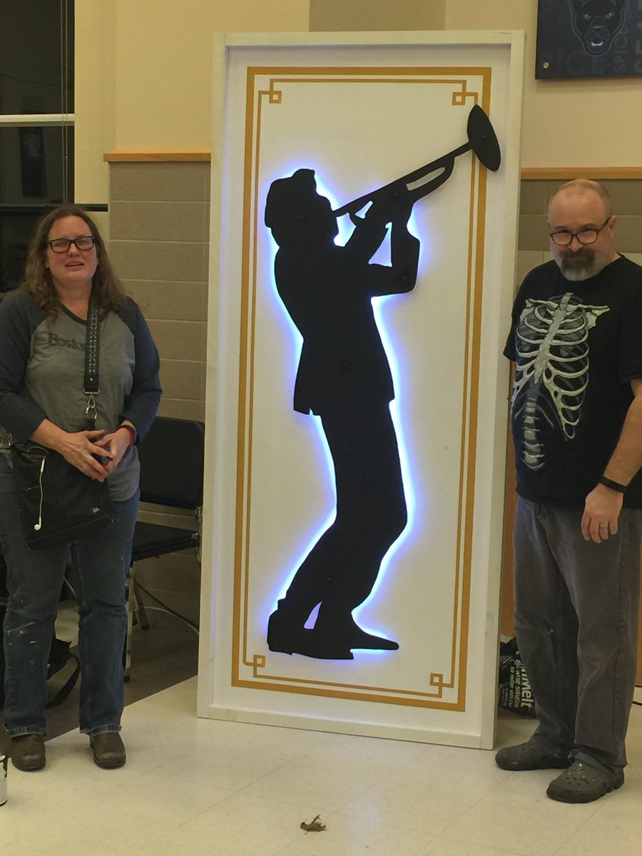 Getting ready for Jazz Cafe!  We hope you will join us tonight at 7PM@FHS Cafeteria.  Special thanks to the music boosters and especially to Mr and Mrs Ball for creating our new jazz decorations.