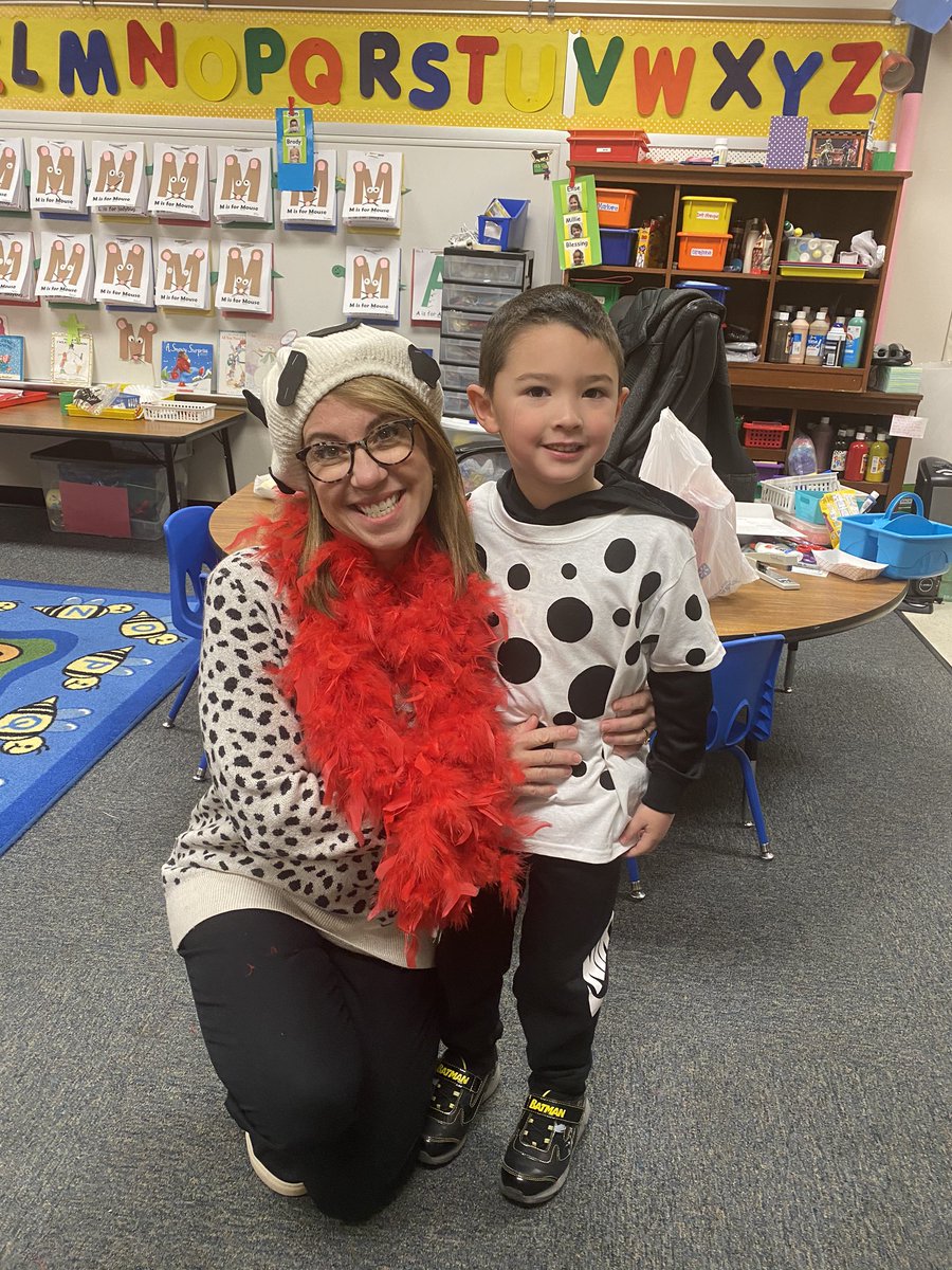 pbalenseifen's tweet image. 101 Dalmatians for 101 days of school #pcproud #pcsrocks @WhitneyArmstro1 @Rwwolfpack
