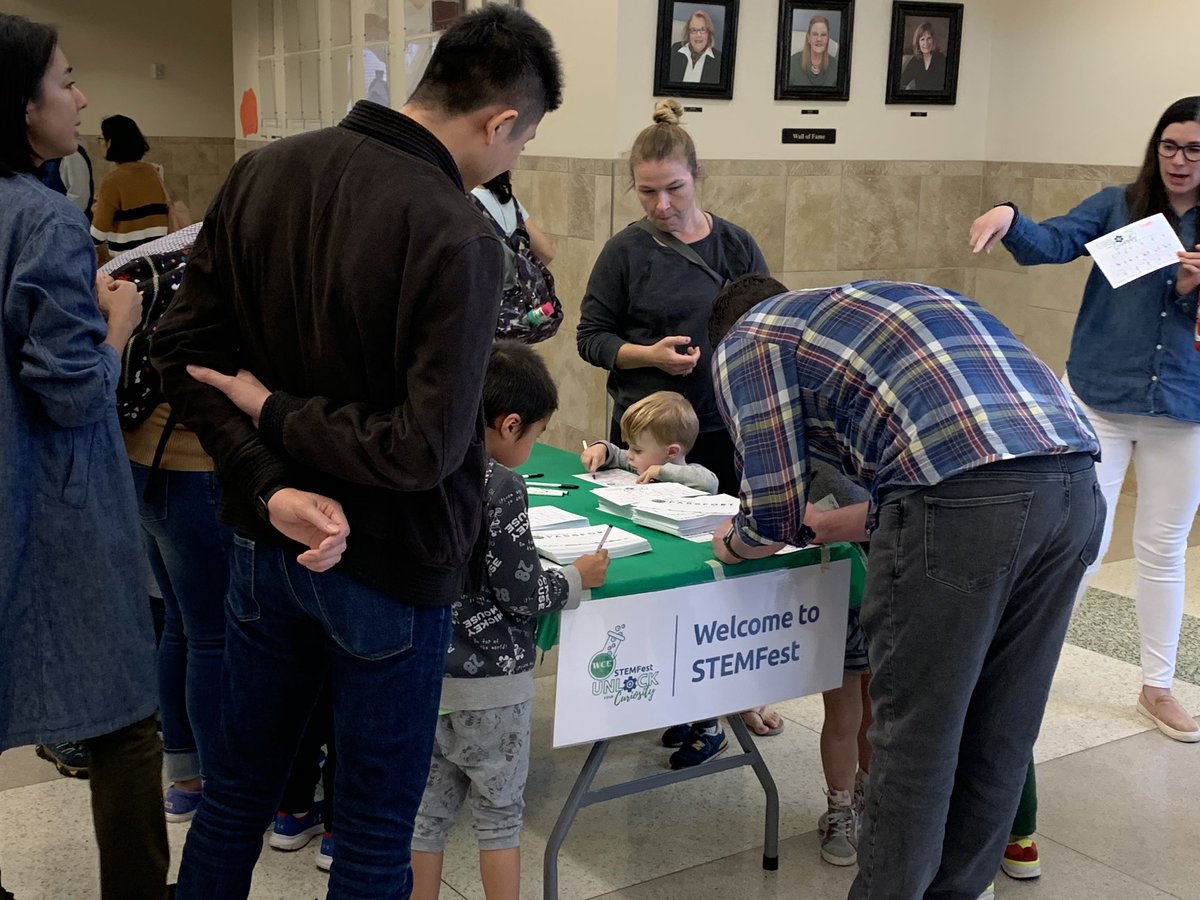 LizGoodman1's tweet image. STEMfest is happening @WilchesterSBISD !  #linkedtolearning #limitlesscuriosity