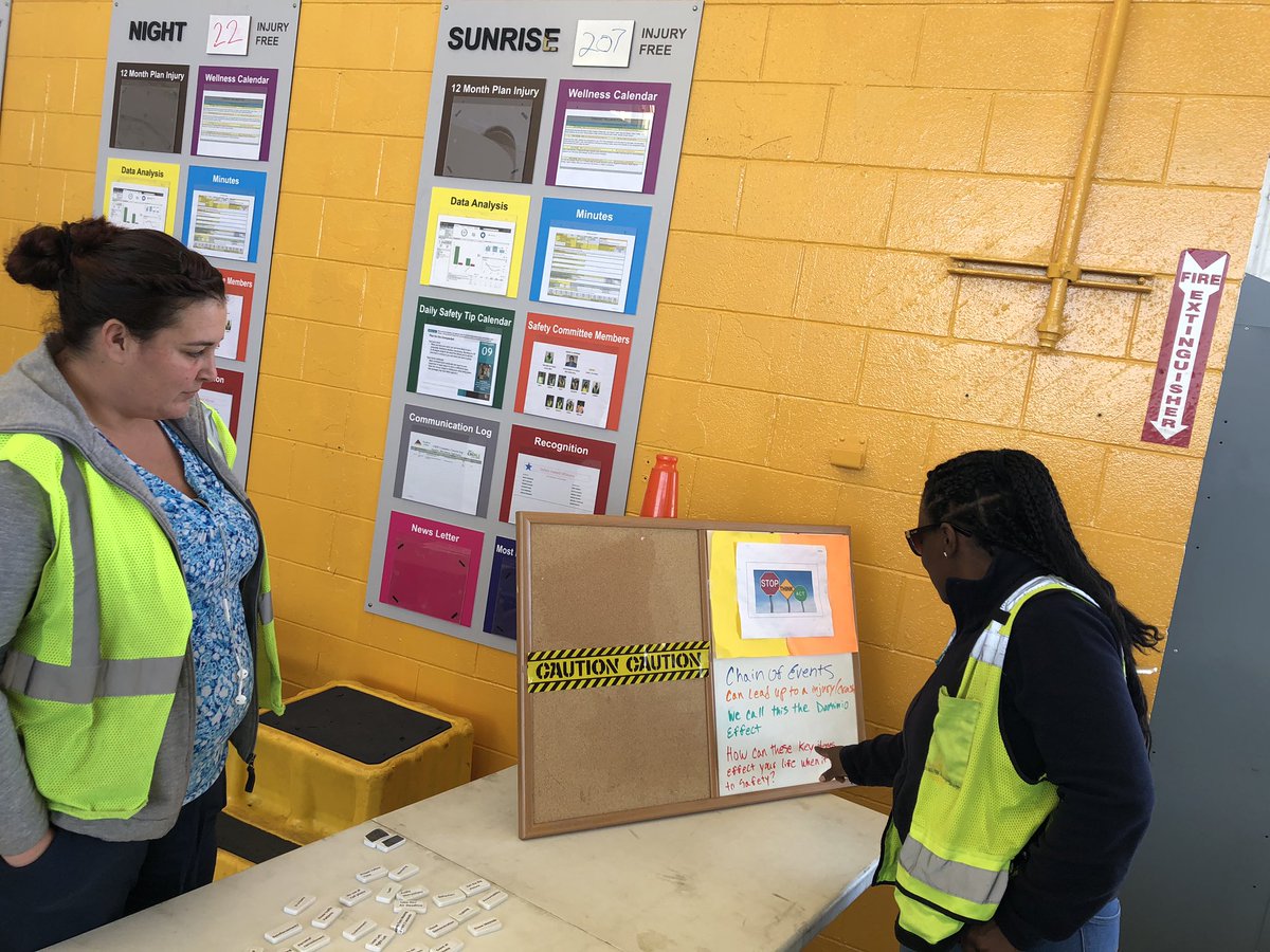 UPS SBD Gateway Twilight tweet media