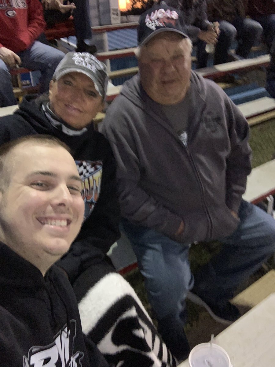 Friday Night Racing @ Eastbay Raceway with Tim and Jenny Coleman, owners of Portsmouth Raceway Park taking a break from track running. #LucasDirt <a href="/SchwallieRick/">Rick Schwallie</a> <a href="/EssexLucasOil/">James Essex</a> <a href="/bobdillner/">Bob Dillner</a>