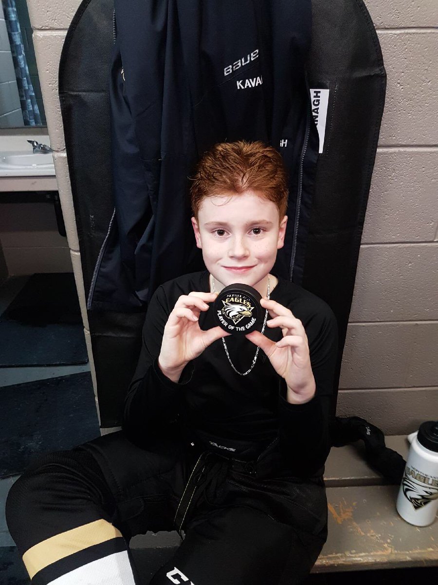 Better late than never!!! Last weekend we travelled to Placentia to take on the Lions! It was a tough game but @c_nemha played their absolute best and gave the Lions a run for their money!! POG went to Mr. Luke Kavanagh who rocked the D Line! #eaglesproud