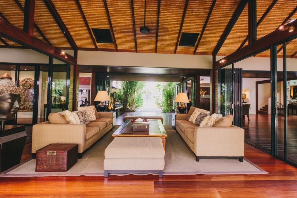 tbc_fnq's tweet photo. MERYULA - PORT DOUGLAS
BOOK ONLINE NOW https://t.co/W1dG7blXiI OR CALL 1800 887 274
#DontJustStayINDULGE Always Stay With #theboutiquecollection
#PortDouglas #HolidayHome #LuxuryHouse #Meyula #PortDouglasLuxury #PortDouglasHoliday #5StarHolidayHome #LuxuryHolidayHome https://t.co/j8xDF5HnKM