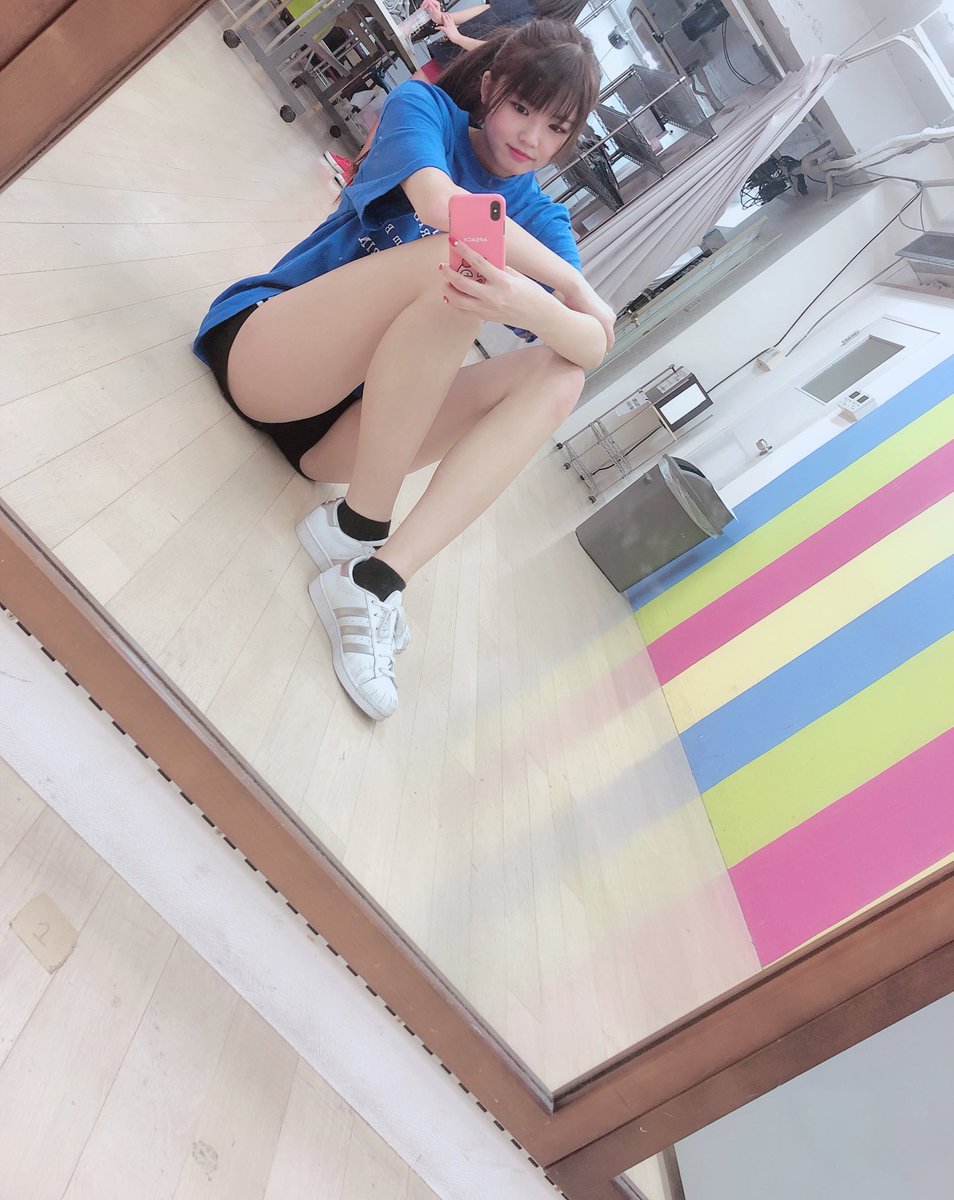 月愛きらら かぐあ きらら Di Twitter ふくらはぎは細いんだけど太ももが太くて 細くなるように頑張る 月愛きらら かぐあ きらら Di Twitter ふくらはぎは細いんだけど太ももが太くて 細くなるように頑張る
